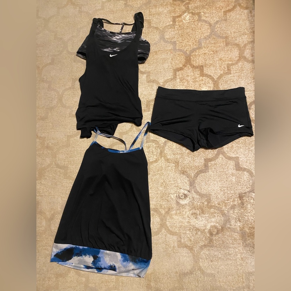 Women's NIKE 3 Piece CONVERTIBLE TANKINI and boy shorts